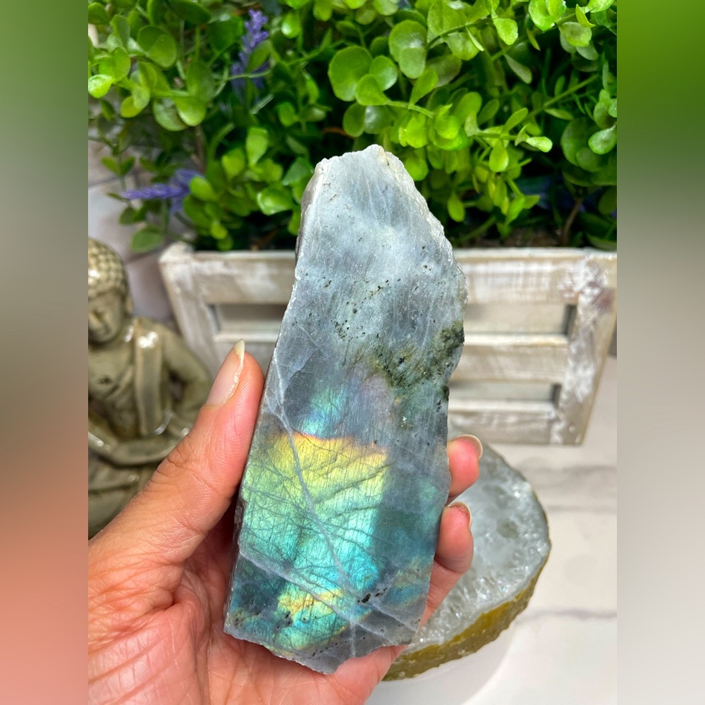 Beautiful Labradorite Freeform